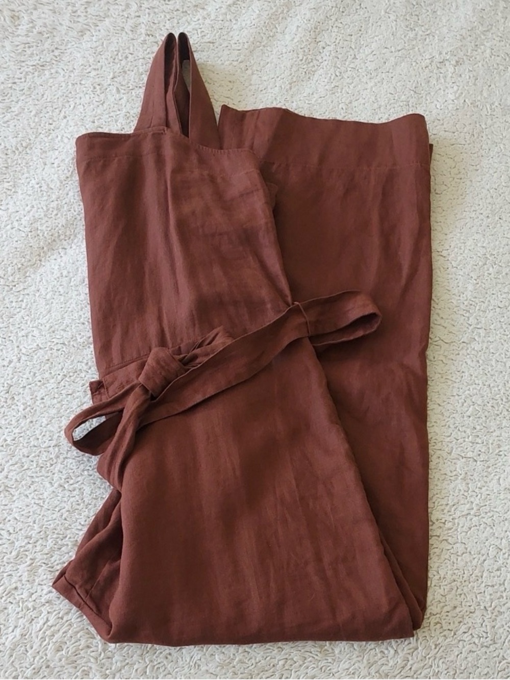 NWOT QUINCE rust linen jumpsuit- medium